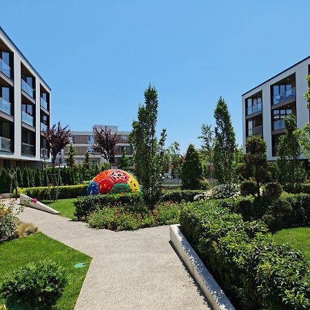 Raya Apartment Atlantis Atmosphere Burgas ภายนอก รูปภาพ
