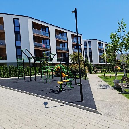 Raya Apartment Atlantis Atmosphere Burgas ภายนอก รูปภาพ