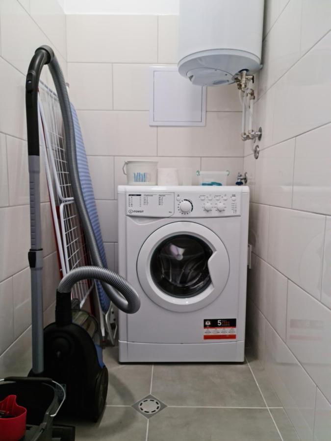Raya Apartment Atlantis Atmosphere Burgas ภายนอก รูปภาพ